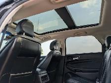 2017 Ford Edge Titanium 4dr Titanium AWD - Photo 16