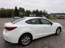 2017 MAZDA MAZDA3 TOURING | CLEAN CARFAX | SUPER CLEAN - Photo 8