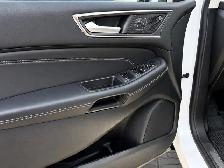 2022 Ford Edge TITANIUM AWD / 2.0L ECOBOOST / LEATHER / NAVI / P - Photo 9