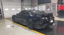 2022 Ford Mustang - Photo 2