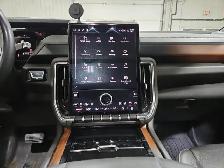 2025 GMC Yukon - Photo 24