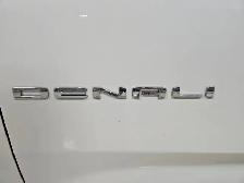 2025 GMC Yukon - Photo 32