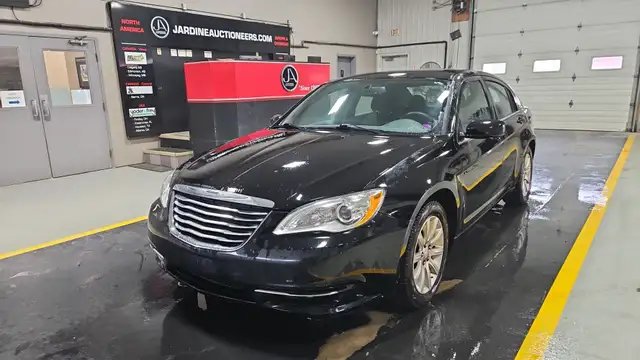 2014 Chrysler 200