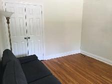 Room for Rent Hamilton Mountain - Photo 3