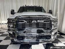 2027 Ram 3500 Tradesman Crew 4x4, 6.7L CUMMINS - Photo 2
