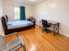 Private Room for RENT – Next to Metro Plamondon! - Photo 3