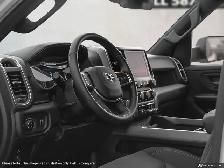 2026 Ram 1500 Express Crew Cab 4WD - Photo 10