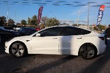 2022 Tesla Model 3 - Photo 4