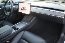 2022 Tesla Model 3 - Photo 10