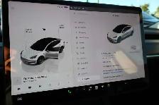2022 Tesla Model 3 - Photo 15
