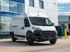 2025 Ram ProMaster Cargo Van SLT - Photo 8