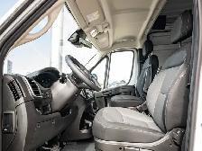 2025 Ram ProMaster Cargo Van SLT - Photo 12