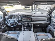 2024 GMC Sierra 1500 AT4 Crew Cab Standard Box 4-Wheel Drive AT4 - Photo 14