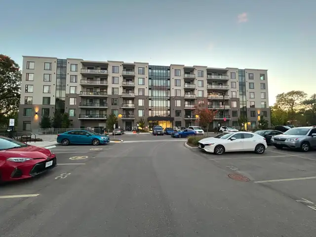 1 Bedroom, 1 Bathroom in Uptown Waterloo