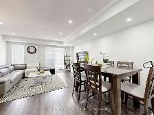 Stunning 3 Bedroom Townhouse in North Oshawa - Photo 3