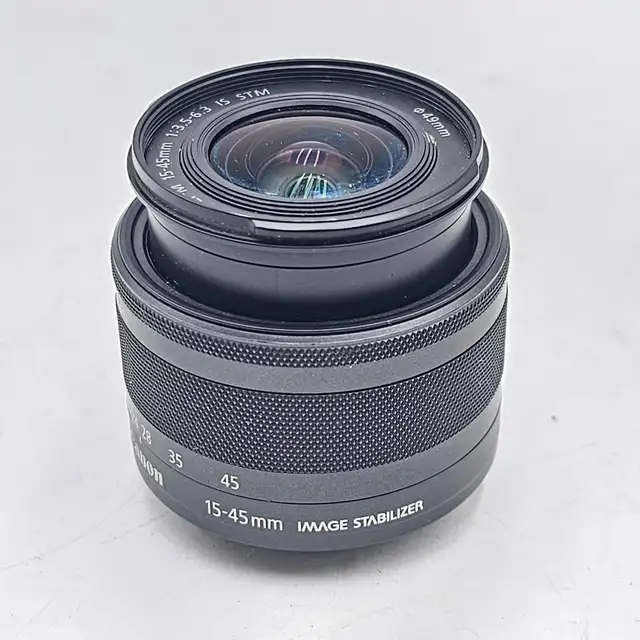 Canon EF-M Zoom Lens 15-45mm f/3.5-6.3 IS STM Zoom Lens