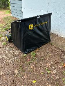 John Deer leaf sweeper - Photo 2