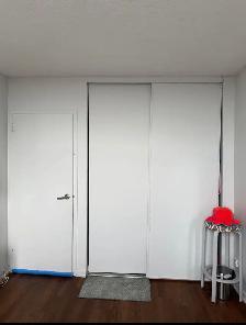 Private room available in a 3 BHK - Photo 2