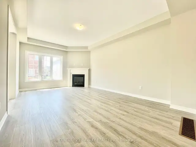 Wasaga beach Collingwood Stayner Clearview house for rent 4 room