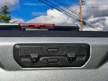 2026 GMC Sierra 1500 AT4 - Photo 9