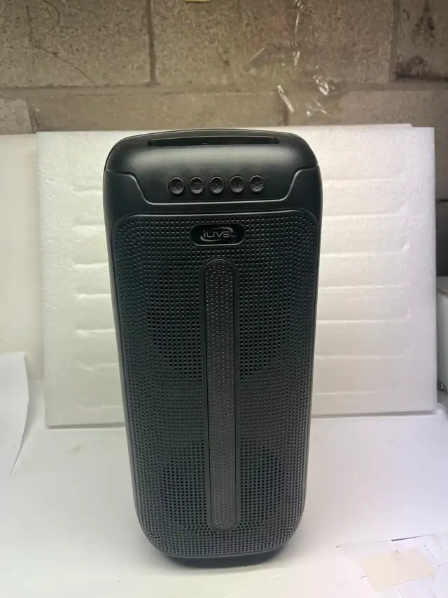 iLive Portable Bluetooth Speaker – Great Condition