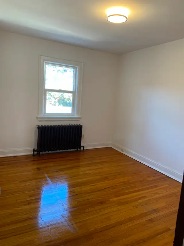 Large 1 Bedroom – Jane Subway – Utilities Included – $1,950