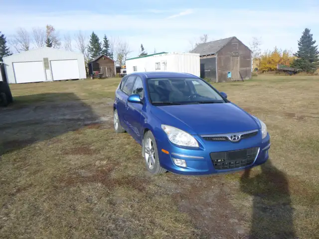 2010 Hyundai Elantra Touring Car For Sale
