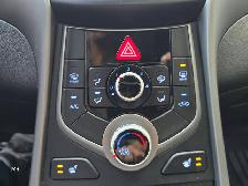 2016 Hyundai Elantra Sport Heated Seats, Reverse Camera, Sunroof - Photo 15