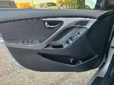 2016 Hyundai Elantra Sport Heated Seats, Reverse Camera, Sunroof - Photo 20