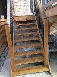 powerwashing deck and fence - Photo 2