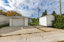 3bdrm bungalow w/plenty of upgrades! Great value for under $300k - Photo 9