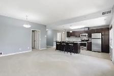 1000  Sqft 2bdrm 2bth Condo w/ In-Suite Laundry in Amber Trails! - Photo 3