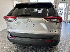 2021 Toyota RAV4 XLE AWD - Photo 4