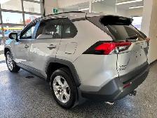 2021 Toyota RAV4 XLE AWD - Photo 5