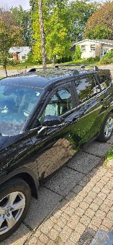2024 Toyota Highlander LE AWD 4DR - Photo 4
