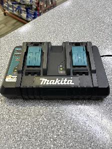 Makita DC18RD Dual Battery charger, Li-ion & Ni-MH 7.2-18v - Photo 3