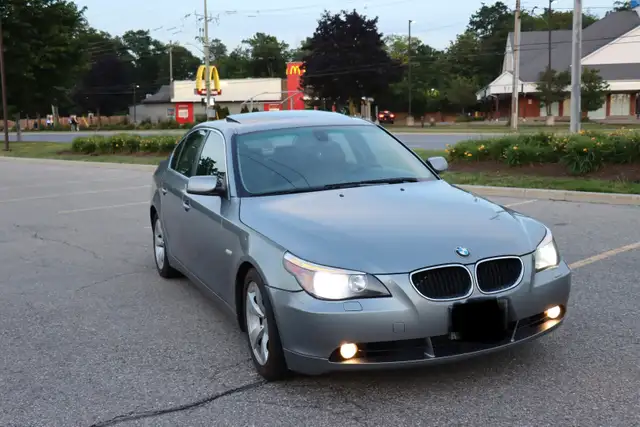 BMW 530i