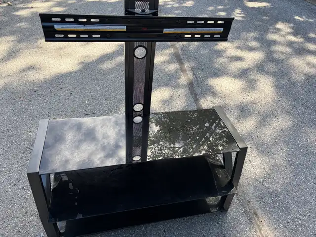tv stand ( holds up to 65 inch tv )