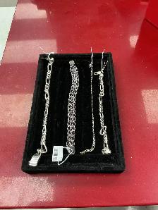 plusieurs bracelet en argent