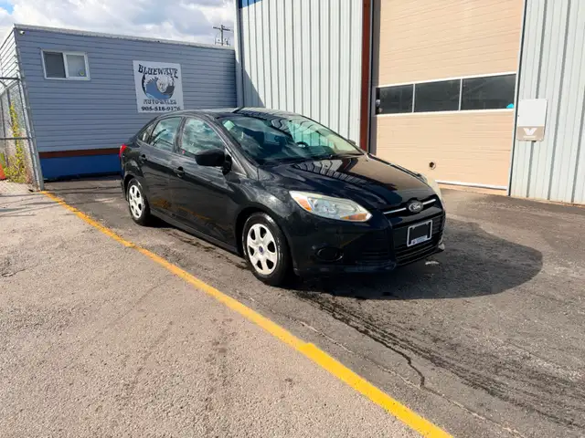 2014 Ford Focus Certified!!