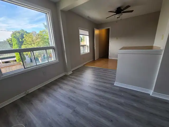 Trenton 1 bedroom apartment $1350 all inclusive