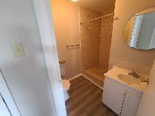 Trenton 1 bedroom apartment $1350 all inclusive - Photo 3