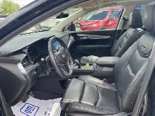 2017 Cadillac XT5 Luxury AWD - Photo 18