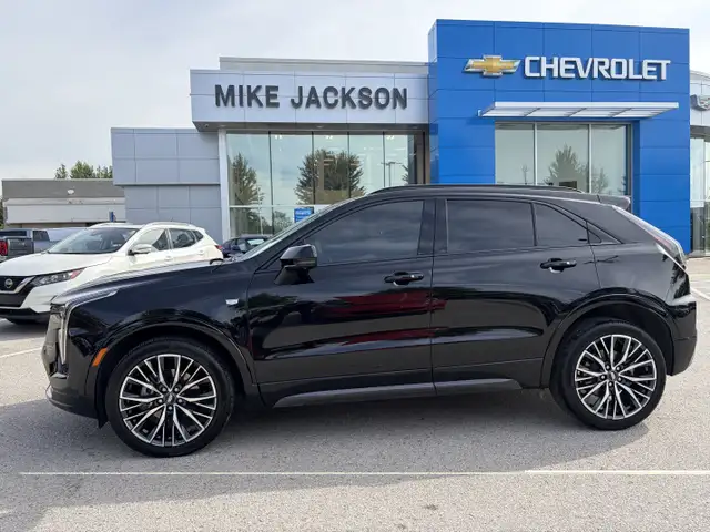 2025 Cadillac XT4 AWD Sport