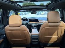 2025 Cadillac XT4 AWD Sport - Photo 7