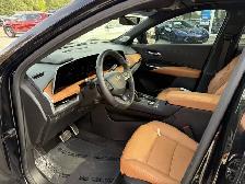 2025 Cadillac XT4 AWD Sport - Photo 11