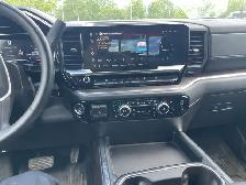 2025 GMC Sierra 3500HD SLT - Photo 14
