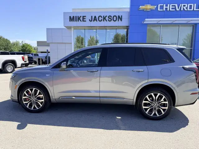 2024 Cadillac XT6 AWD Sport