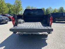 2025 GMC Sierra 1500 SLT - Photo 12