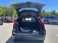 2024 Cadillac XT4 AWD Luxury - Photo 8